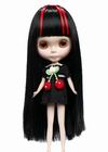 BDドールウィッグ限定商品★真っ黒の上に鮮やかな赤を飾ってるパッツンロングストレートスタイル！　　